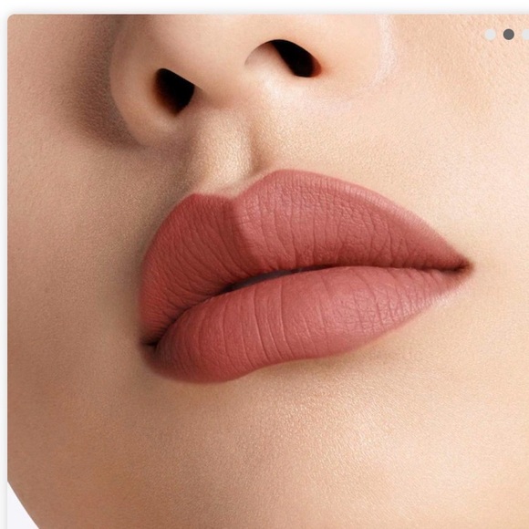 Tom Ford Liquid Lip Luxe Matte 122 Smitten NEW - Picture 3 of 7